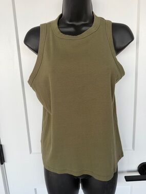EDDIE BAUER- Olive Green CROP Ribbed Tank Top - Women's Sleeveless Tee- like new